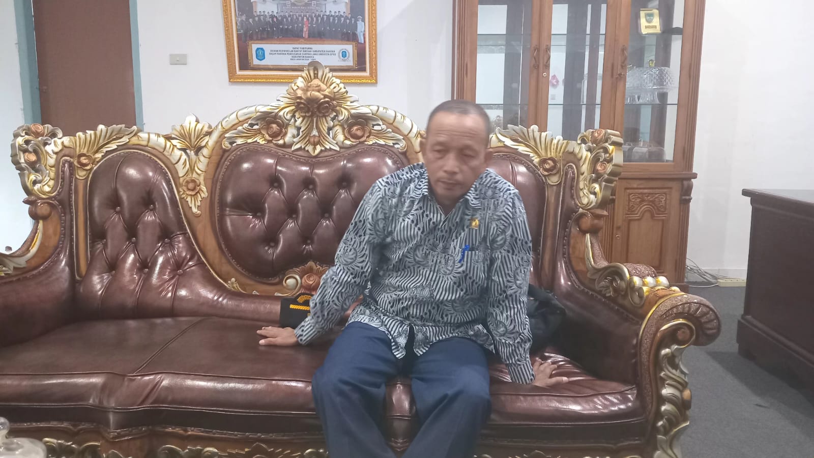 JUMADI; DPRD KABUPATEN BANGKA MENOLAK KERAS TINDAKAN PT.GML YANG MEM-PHK 75 ORANG SATPAM