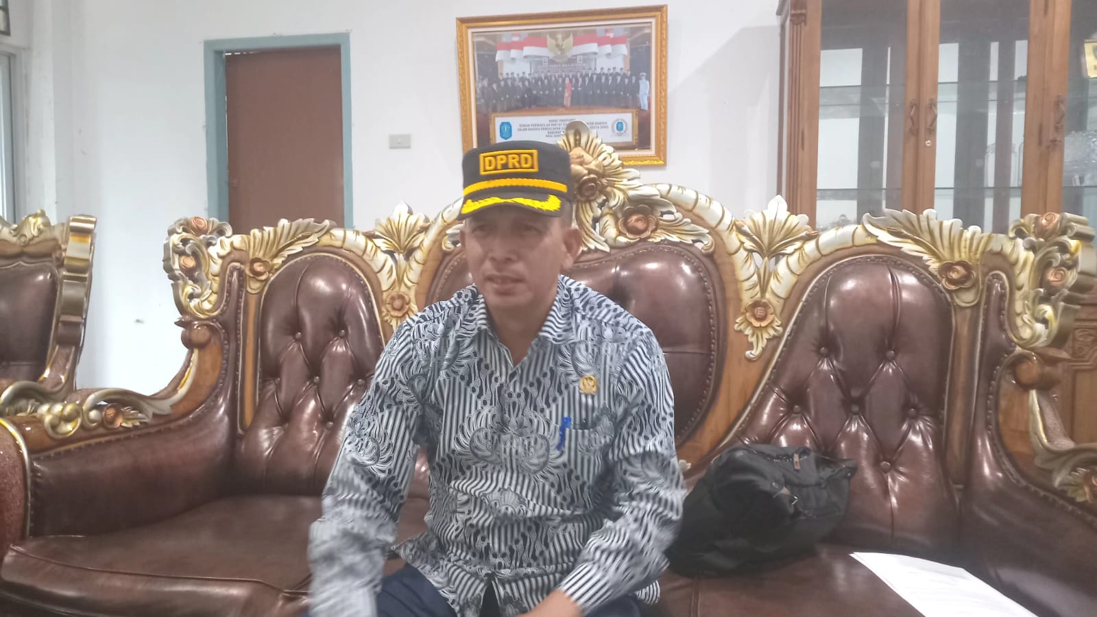 JUMADI TERIMA KEDATANGAN PENGURUS APKASINDO BANGKA TERKAIT DANA DBH SAWIT.