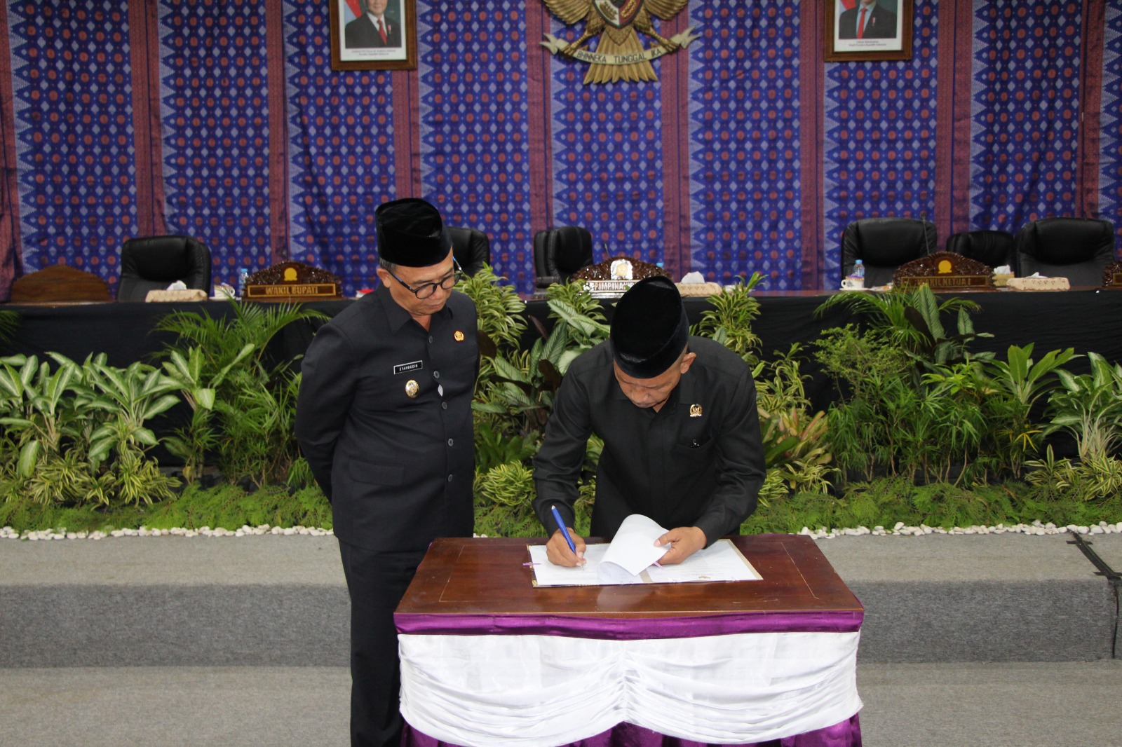 DPRD BANGKA GELAR RAPAT PARIPURNA